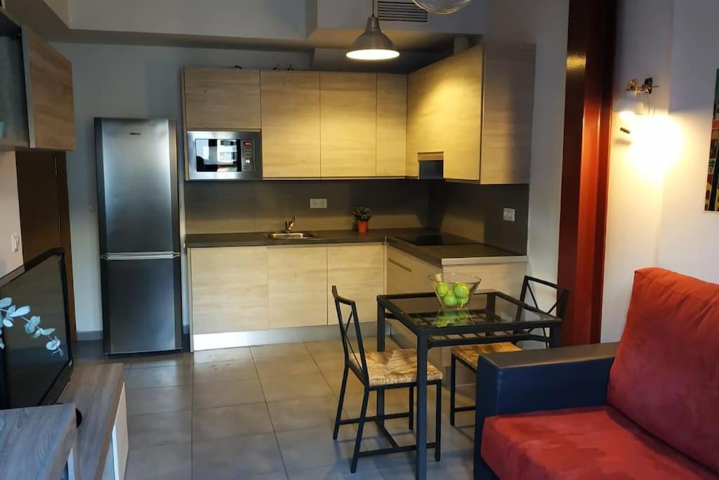 Fabuloso Apartamento En Triana Севилья Экстерьер фото